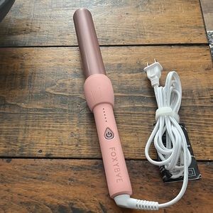 Foxy bae 1 inch curling wand